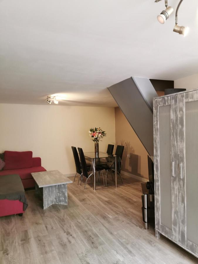 Palaz 1 - 2 Bedroom Garden Flat Edmonton Kültér fotó