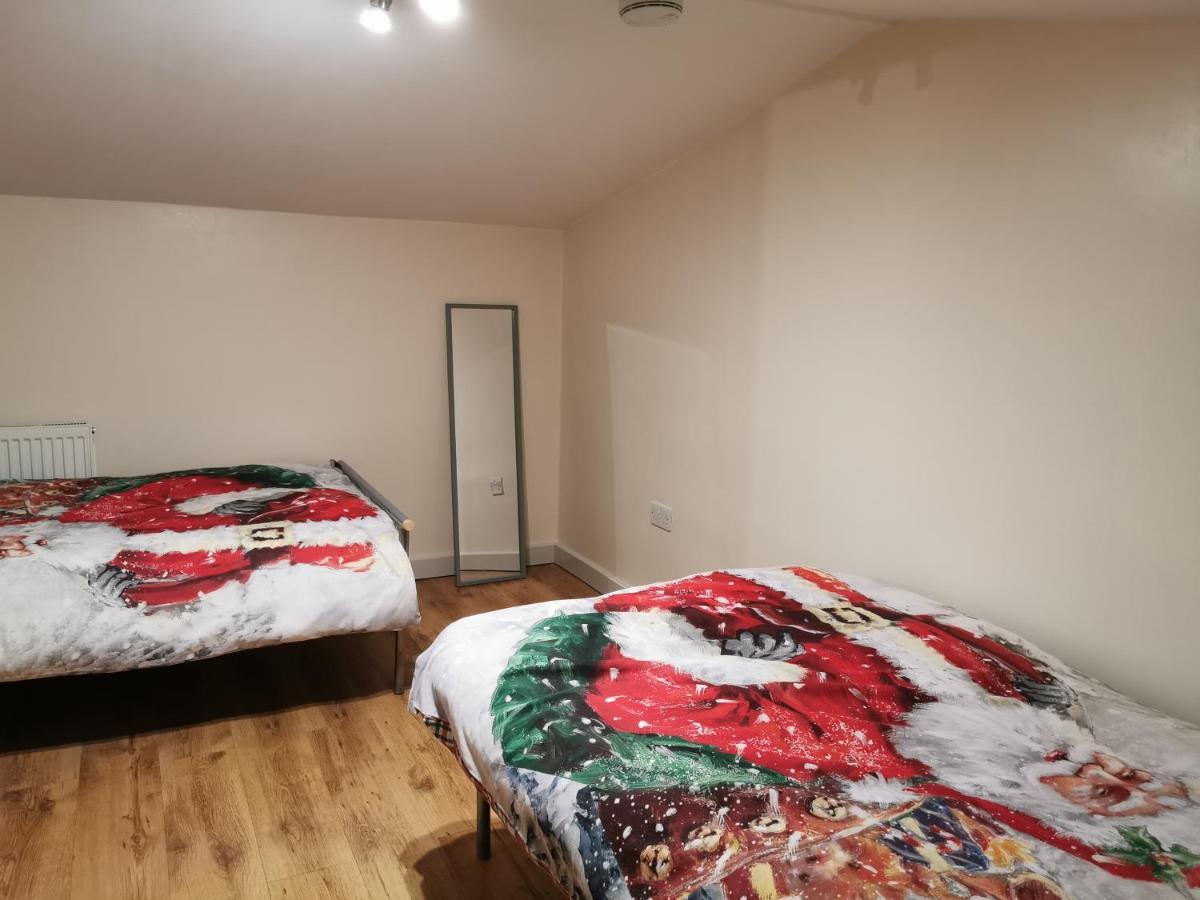Palaz 1 - 2 Bedroom Garden Flat Edmonton Kültér fotó